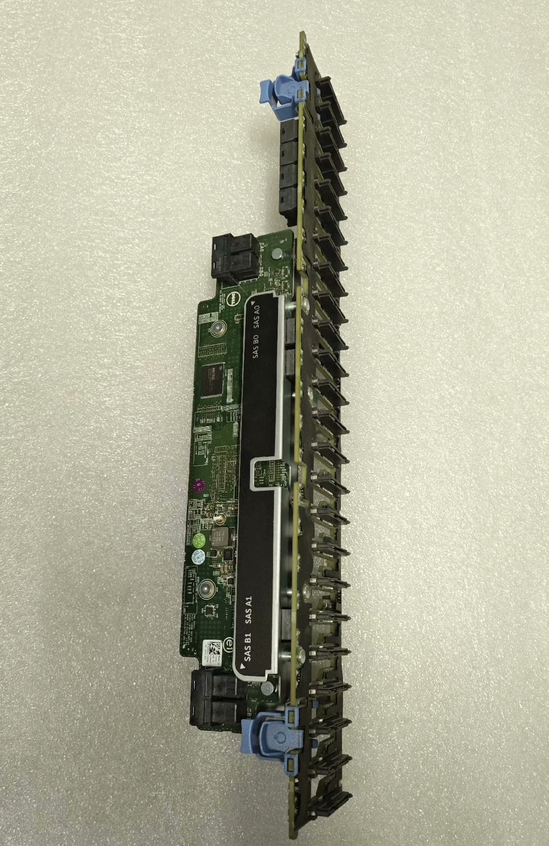 dell poweredge r730xd 1x24 2 5 sata sas hard drive backplane pgp6r 0PGP6R 03