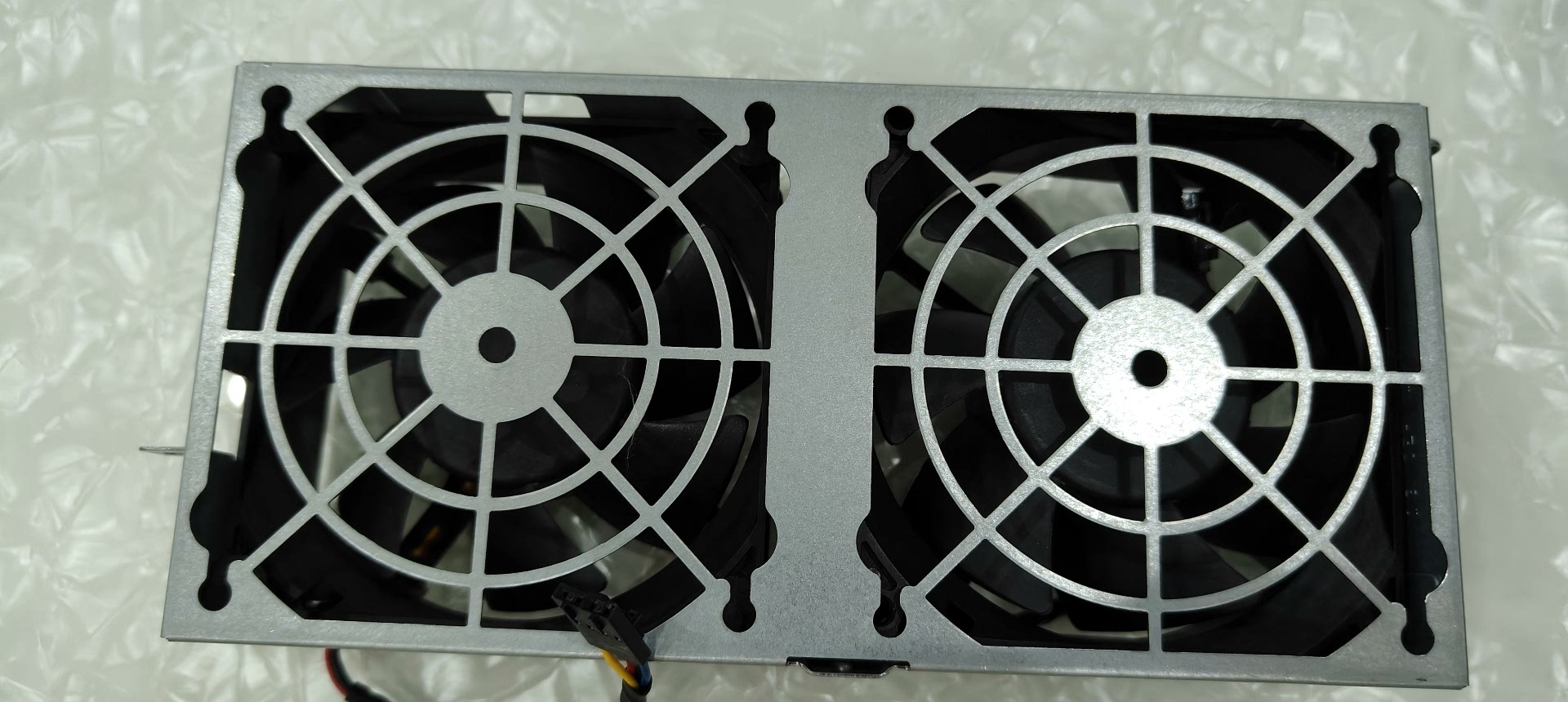 quat bo mach chu dell workstation t5820 pva092j12m p 03