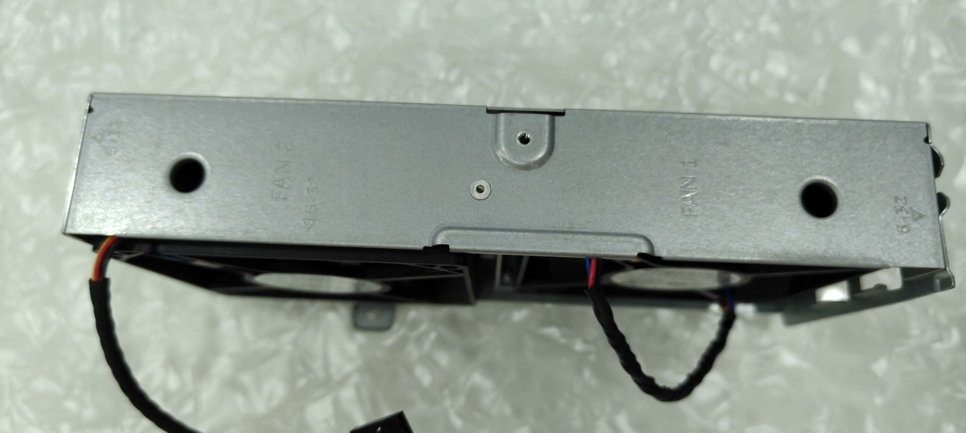quat bo mach chu dell workstation t5820 pva092j12m p 04